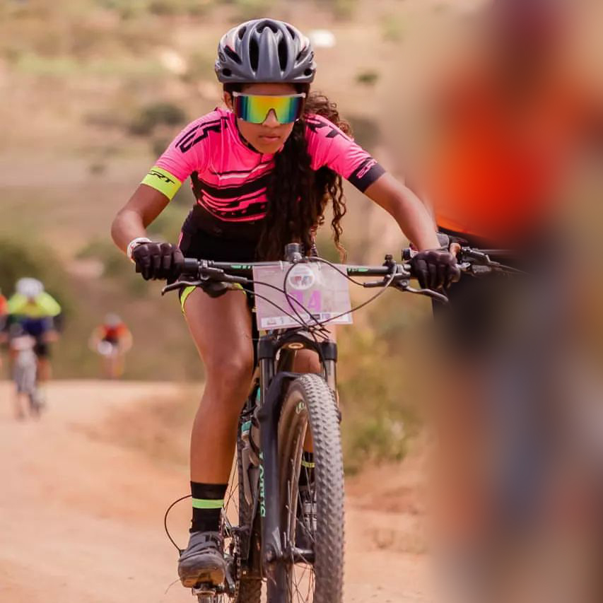 Ciclista mirim revelação de Estrela de Alagoas procura apoio para o Campeonato Alagoano MTB